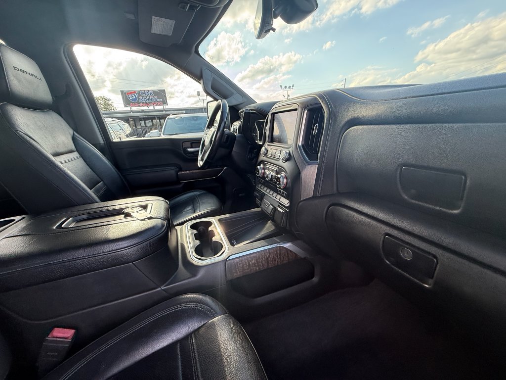 Used 2020 GMC Sierra 2500 Denali w/ Denali Ultimate Package AWD/4WD image 25