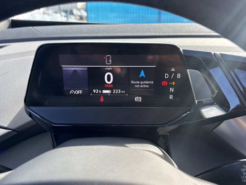 Certified 2021 Volkswagen ID.4 Pro S image 24