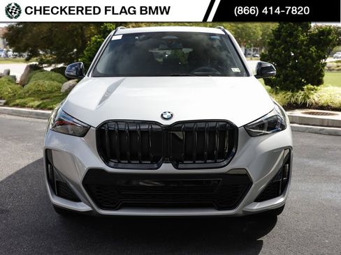 Used 2025 BMW X1 xDrive28i w/ Technology Package image 14