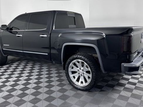 Used 2017 GMC Sierra 1500 SLT w/ SLT Preferred Package image 6