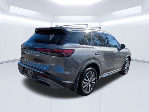 Used 2023 INFINITI QX60 Sensory w/ Vision Package image 4