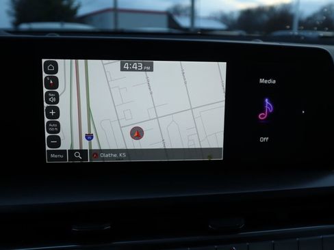 New 2025 Kia Telluride S image 41