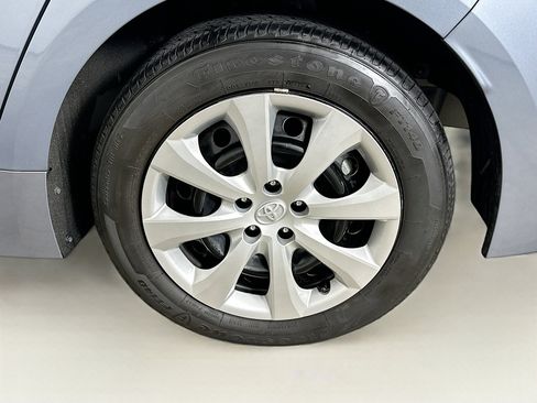 Used 2024 Toyota Corolla LE FWD image 11