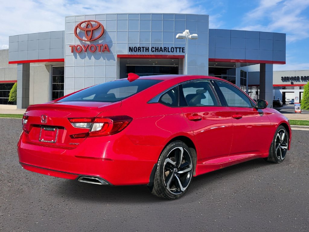 Used 2019 Honda Accord Sport image 6