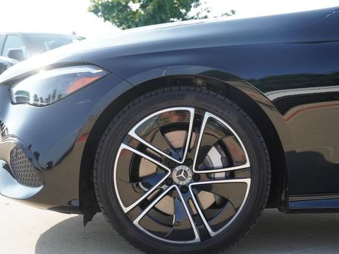 Used 2024 Mercedes-Benz CLE 300 4MATIC Coupe image 5