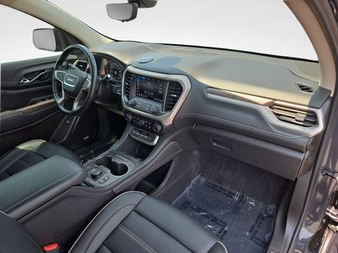 Used 2021 GMC Acadia Denali w/ Denali Technology Package FWD image 38