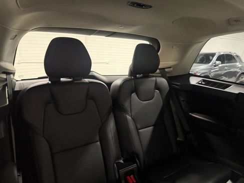 Used 2016 Volvo XC90 T6 Momentum w/ Momentum Plus Package AWD/4WD image 69