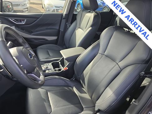 Used 2024 Subaru Forester Limited image 7
