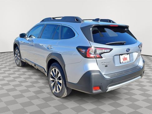 New 2025 Subaru Outback Limited image 7