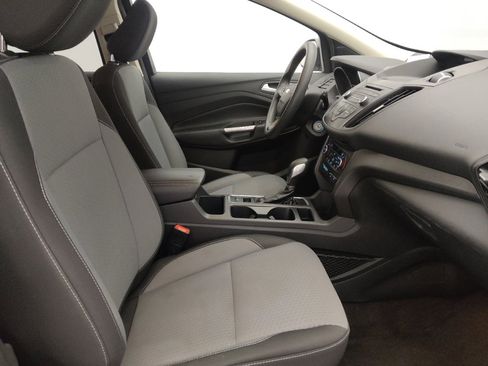 Used 2018 Ford Escape SE image 21