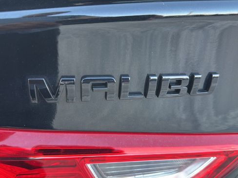 Certified 2021 Chevrolet Malibu RS FWD image 44