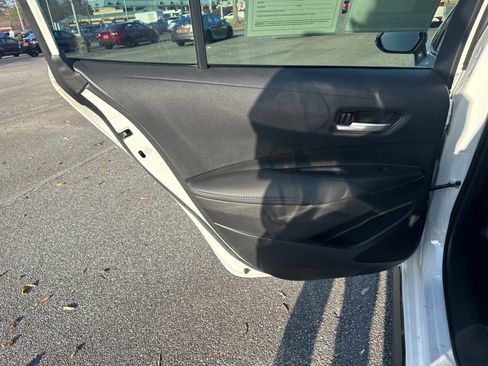 Used 2022 Toyota Corolla SE image 21