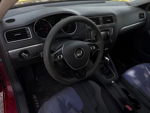 Used 2017 Volkswagen Jetta S FWD image 21
