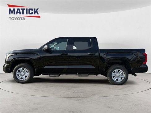 New 2026 Toyota Tundra SR image 4