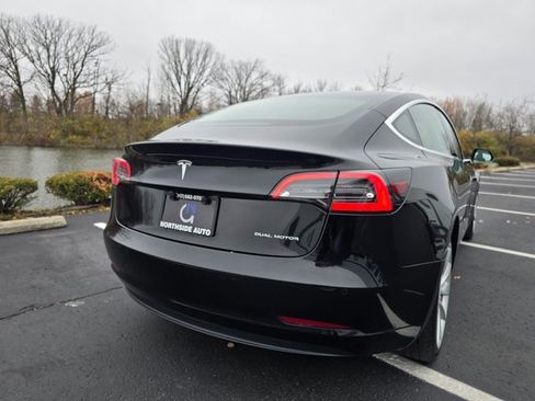 Used 2018 Tesla Model 3 Long Range image 8