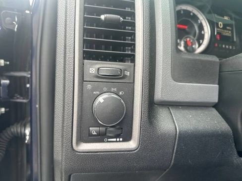 Used 2017 RAM 1500 Tradesman w/ Popular Equipment Group AWD/4WD image 13