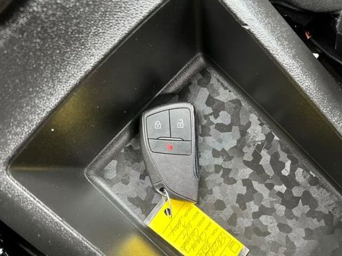 Used 2024 Chevrolet Colorado W/T image 26