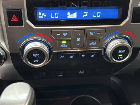 Used 2018 Toyota Tundra Platinum AWD/4WD image 23
