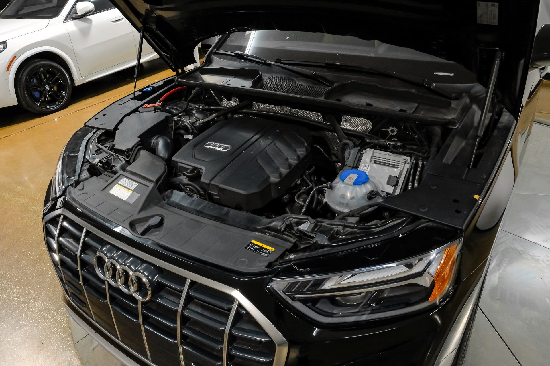 Used 2023 Audi Q5 2.0T Premium w/ Convenience Package AWD/4WD image 53