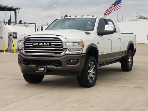 Used 2024 RAM 2500 Limited w/ Safety Group AWD/4WD image 3