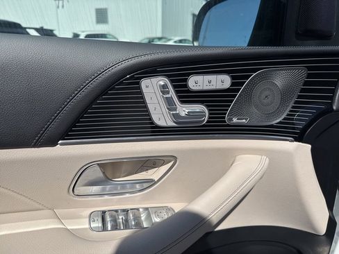 Used 2025 Mercedes-Benz GLE 350 4MATIC image 9