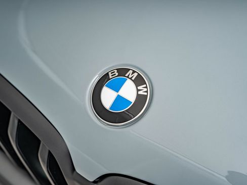 New 2027 BMW X6 xDrive40i w/ Climate Comfort Package AWD/4WD image 12