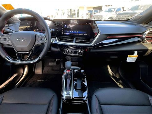 New 2026 Chevrolet Trax RS image 5