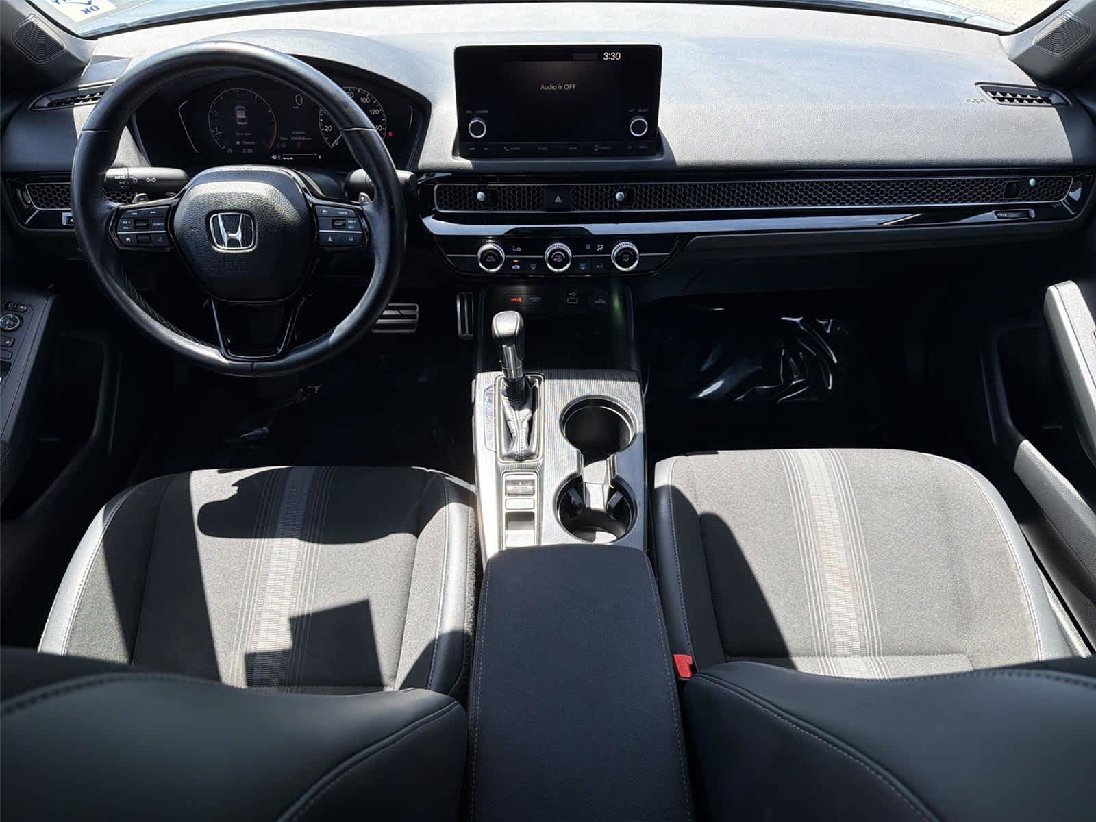 Used 2023 Honda Civic Sport image 11
