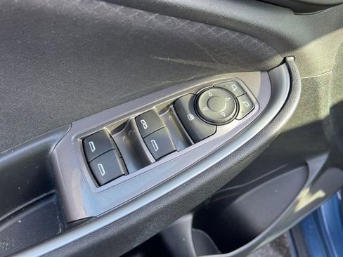 Used 2024 Chevrolet Malibu LT image 27