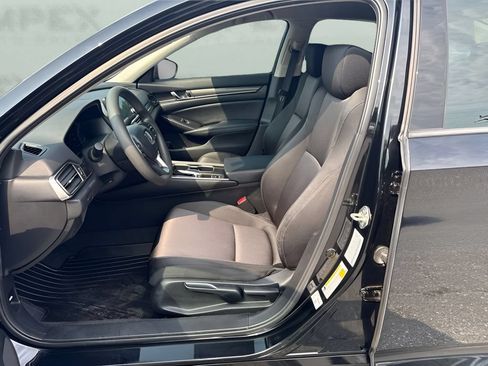 Used 2020 Honda Accord LX image 5