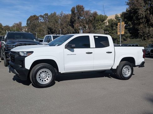 Used 2023 Chevrolet Colorado W/T w/ WT Convenience Package image 2