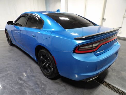 Used 2023 Dodge Charger SXT w/ Cold Weather Package RWD image 7