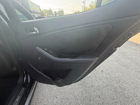 Used 2016 Kia Optima EX image 21