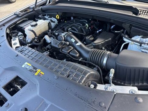 Used 2023 Jeep Grand Cherokee Altitude AWD/4WD image 26