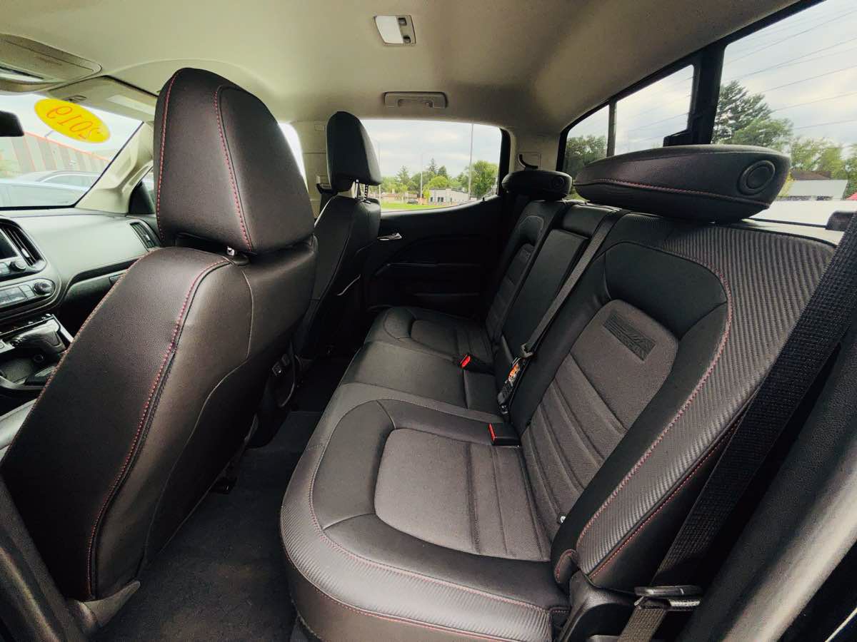 Used 2019 GMC Canyon All Terrain w/ Trailering Package AWD/4WD image 35