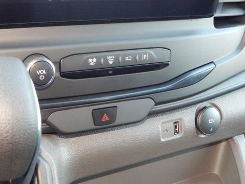 New 2025 Ford Transit 250 148 Medium Roof w/ Load Area Protection Package image 26