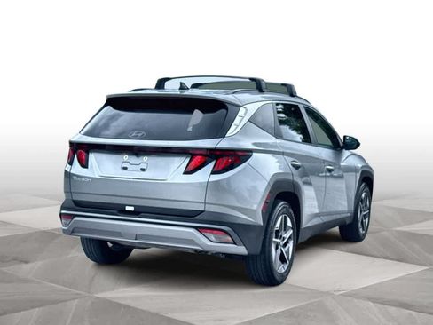 Used 2026 Hyundai Tucson SEL FWD image 8