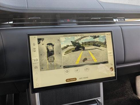 New 2027 Land Rover Range Rover SE AWD/4WD image 13