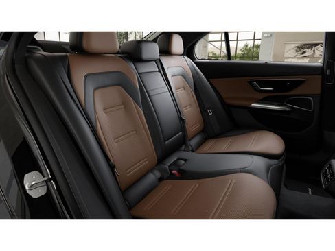 New 2026 Mercedes-Benz E 53 AMG e 4MATIC Sedan image 5