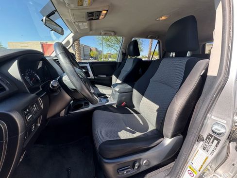 Used 2018 Toyota 4Runner SR5 image 7