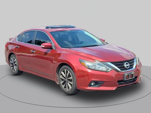Used 2016 Nissan Altima 2.5 SL w/ 2.5 Technology w/LED Package FWD image 1