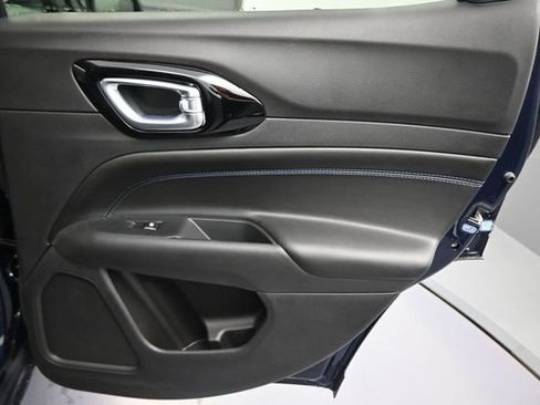 New 2026 Jeep Compass Latitude AWD/4WD image 23
