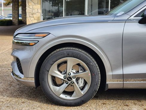 New 2026 Genesis GV70 2.5T Select image 6