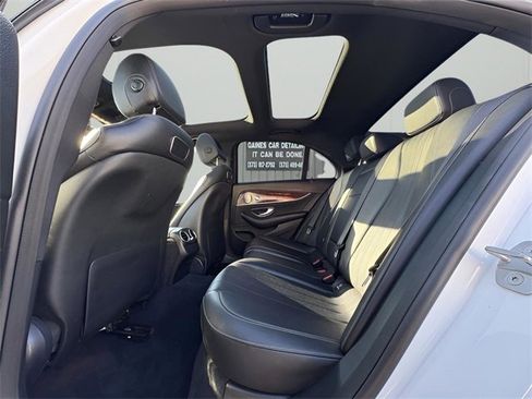 Used 2018 Mercedes-Benz E 300 4MATIC image 13