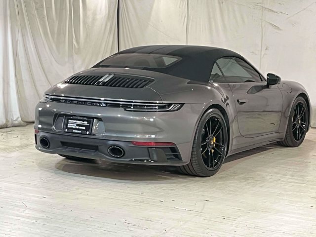 Used 2024 Porsche 911 Carrera GTS RWD image 47