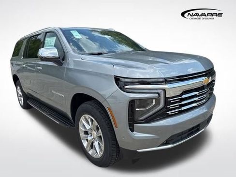 New 2025 Chevrolet Suburban Premier image 1