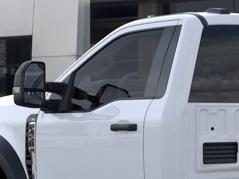 New 2025 Ford F450 XL w/ XL Chrome Package image 20