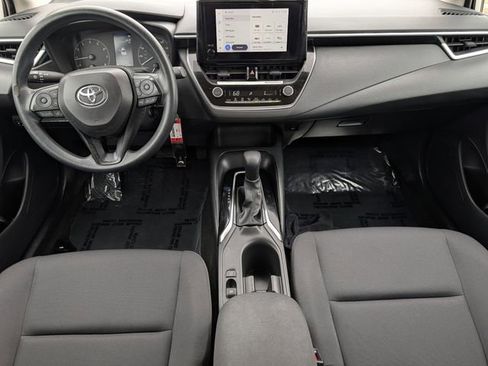 Used 2024 Toyota Corolla LE FWD image 11
