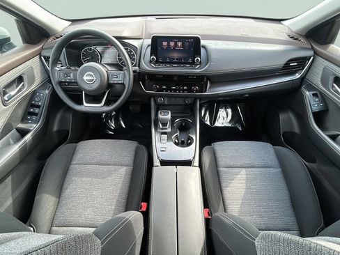 Used 2022 Nissan Rogue SV FWD image 27