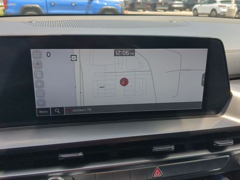 Certified 2024 Kia Telluride S w/ S Sunroof Package FWD image 14